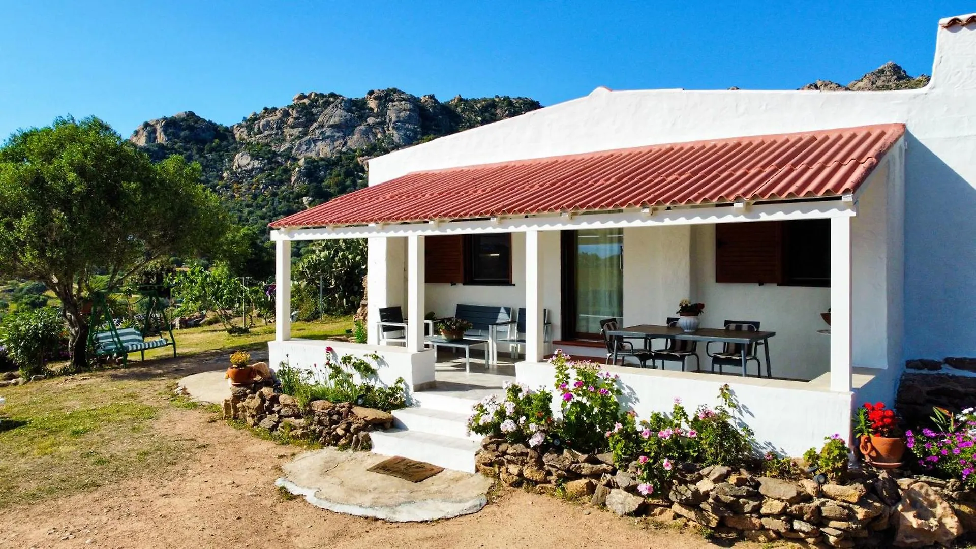 K&K House Villa Olbia 0*,  Italy