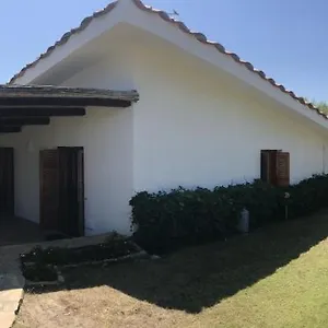Porto Istana Beach House Ferienhaus